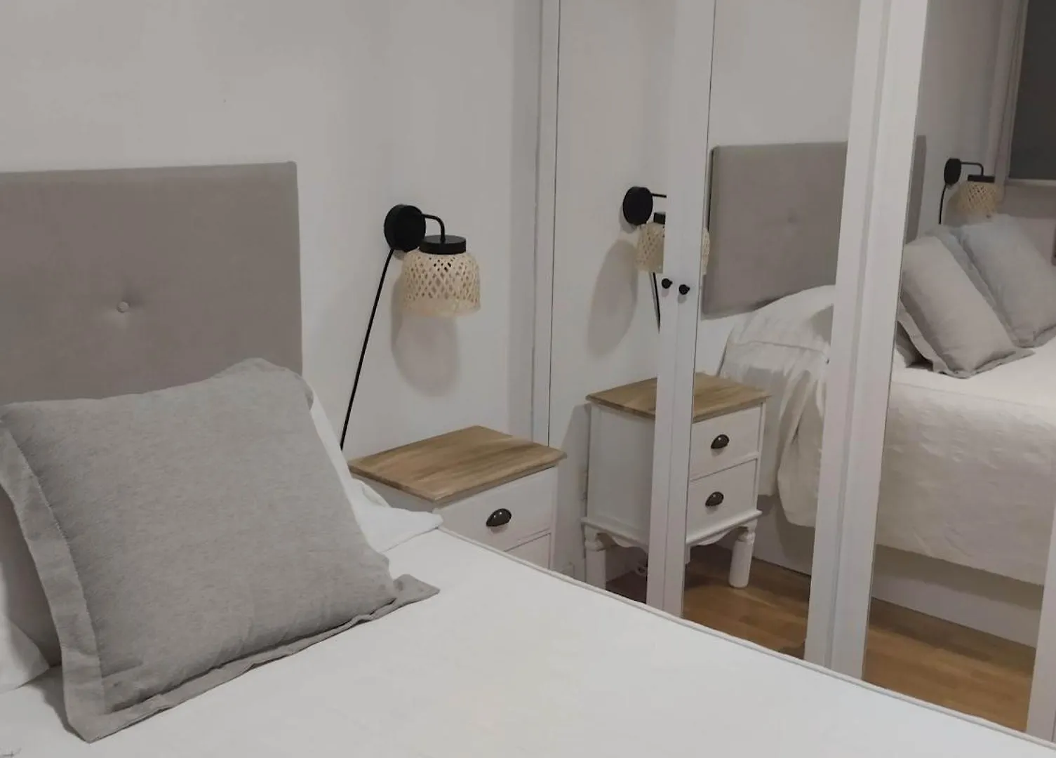 Apartament Bonito Piso Zonas 1'5 Del Centro Pampeluna Hiszpania